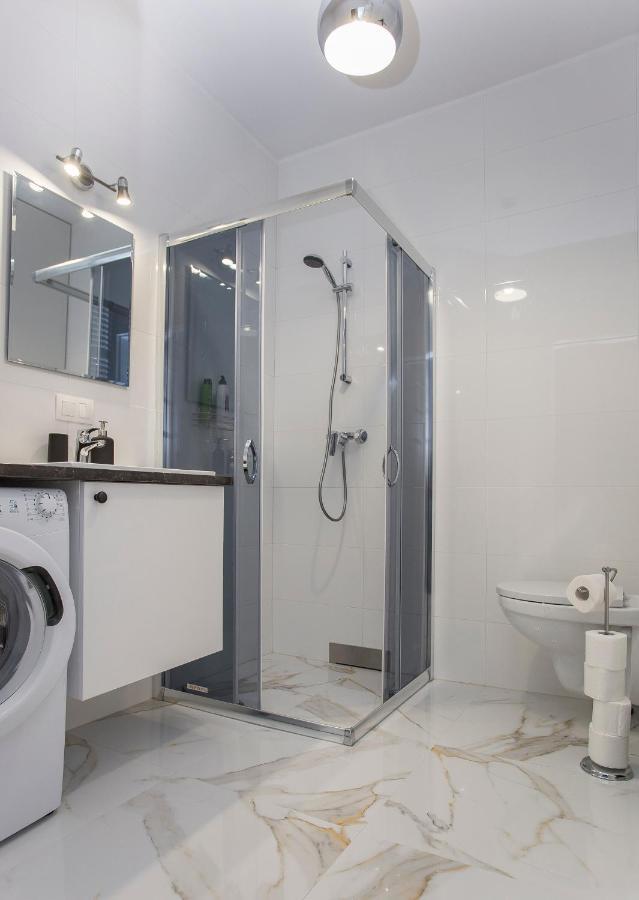 Cr Apartament W Sercu Miasta Lipowa 1 ビャウィストク エクステリア 写真